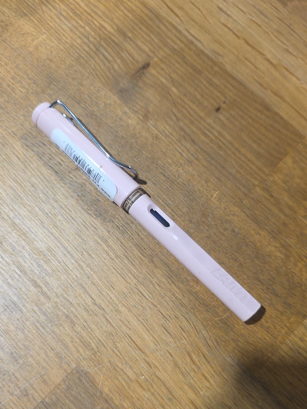 Lamy Safari Fountain Pen In Light Pink